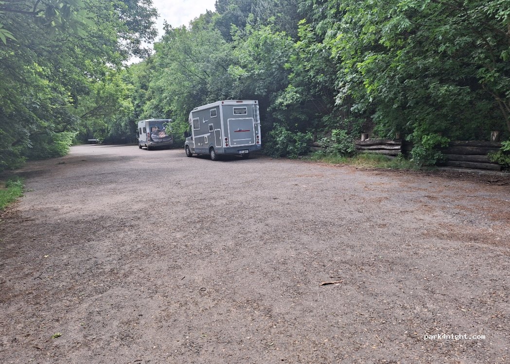(1122) Budapest - 4A-6A Kissvábhegyi út — foto 4