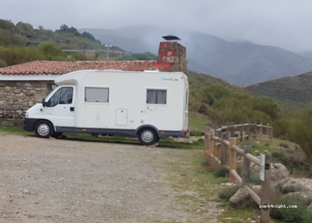 (05634) Hoyos del Collado - — foto