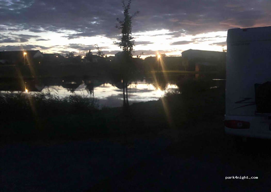 (691 30) Vlasatice - — foto