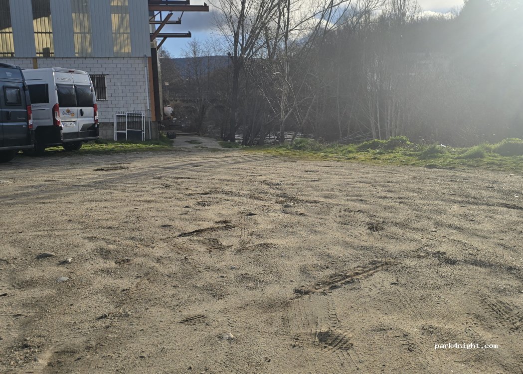 (49350) El Puente - 129 Calle Plaza — foto 2