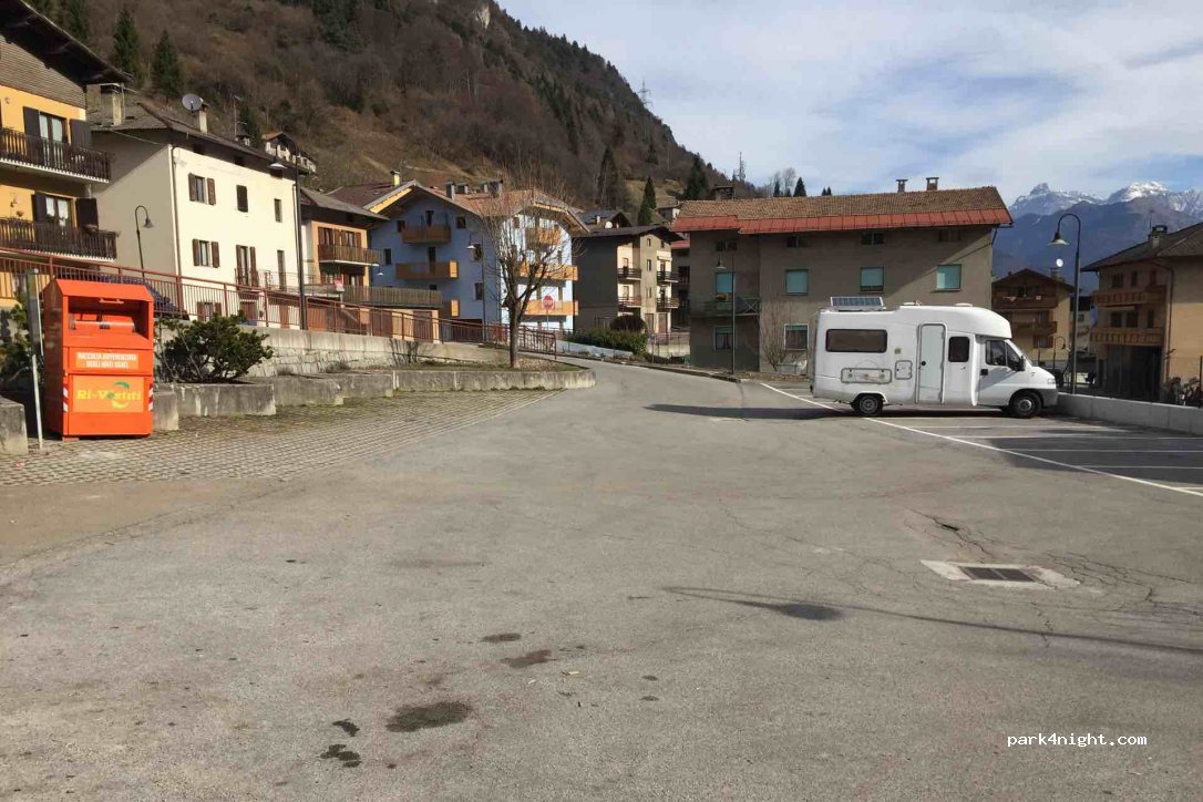 (38081) Breguzzo - 1 Via Guglielmo Marconi — foto