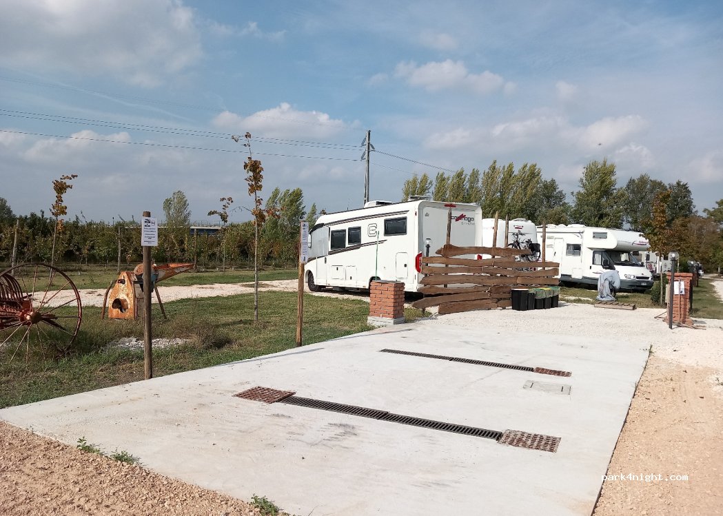Dofinè Azienda agricola — foto
