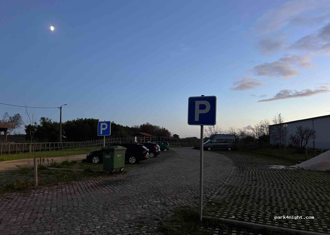 (4500-524) Paramos - 650 Rua da Lomba — foto