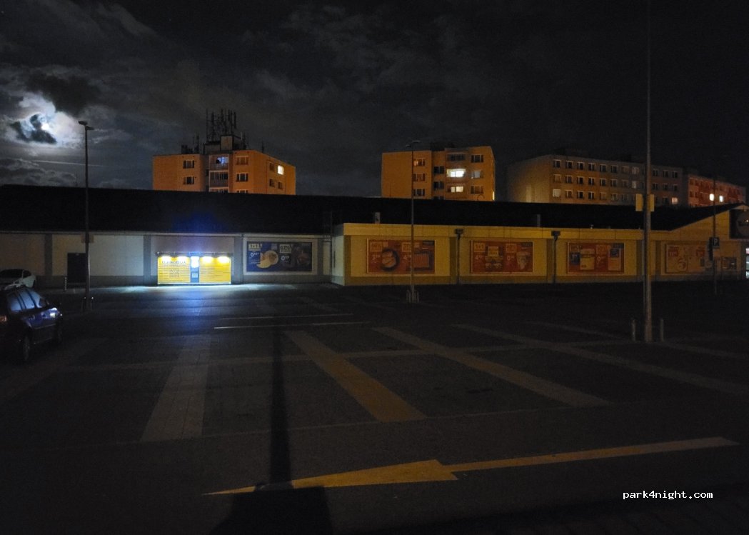 (040 22) Košice - 1 Trieda arm. gen. Svobodu — foto