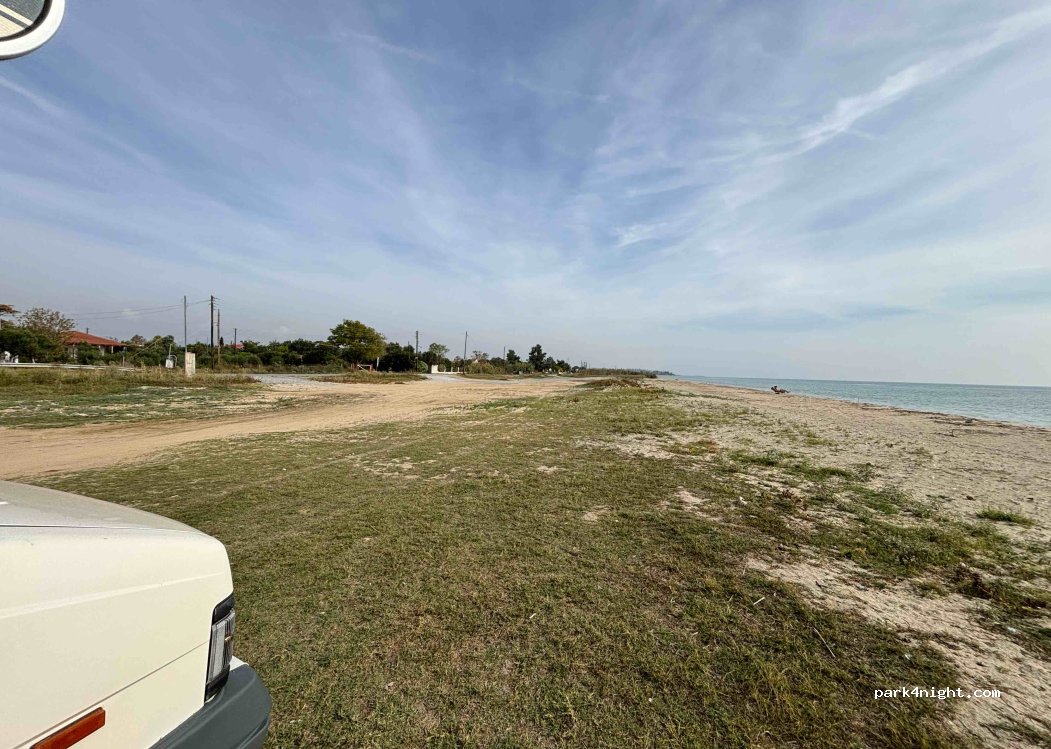 (630 80) Kallikratia - Unnamed Road — foto