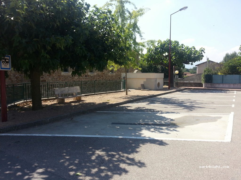 (38370) Saint-Prim - Le Village — foto