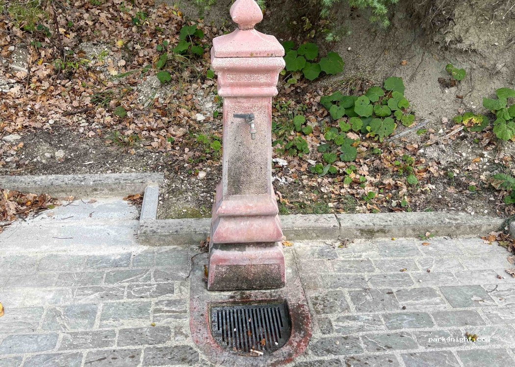 (62035) Fiastra - Passeggiata Bordo Lago — foto