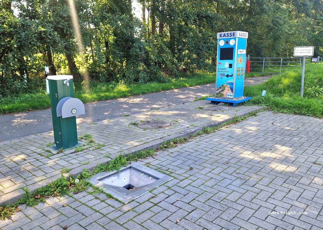 Wohnmobilstellplatz Weserhenne Sandstedt — foto 4