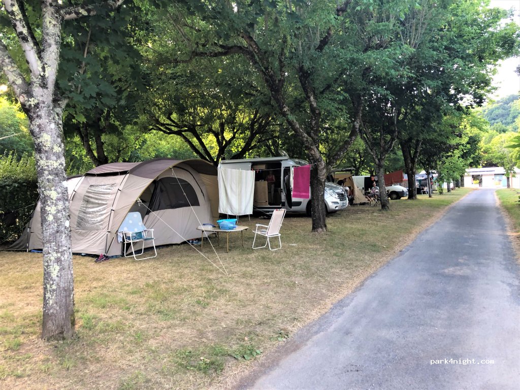 Camping Municipal Le Bourniou — foto 4