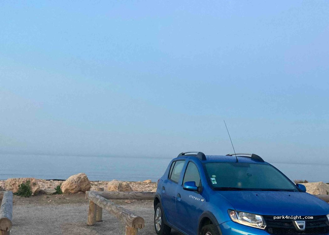 (13500) Martigues - 14 Rue des Ragues — foto 2