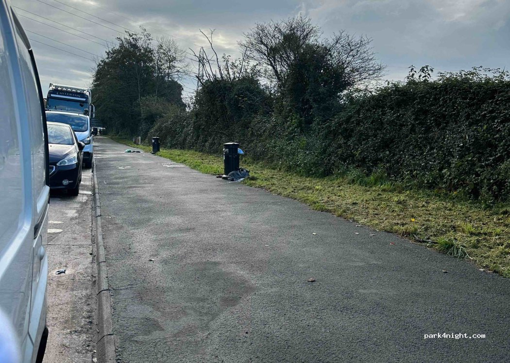 (SA13 2ND) Margam - 76 Abbots Close — foto