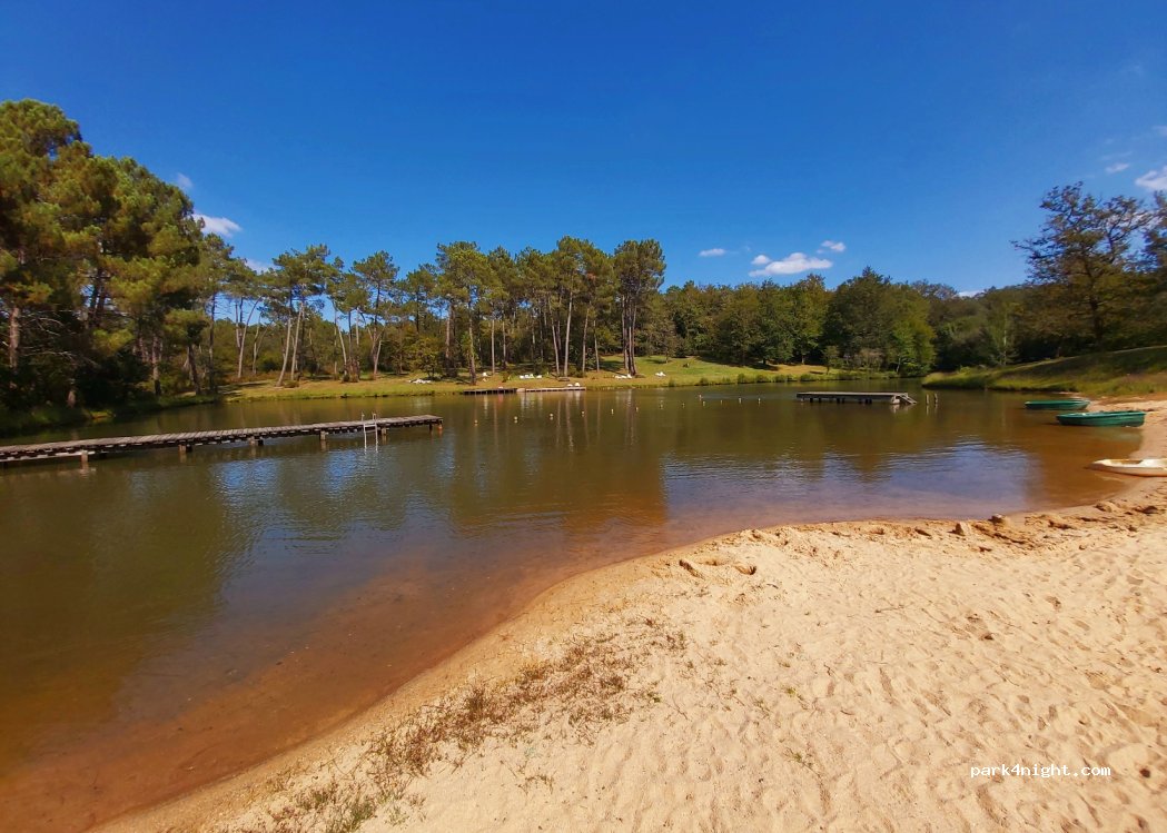 Domaine Naturiste de Chaudeau — foto
