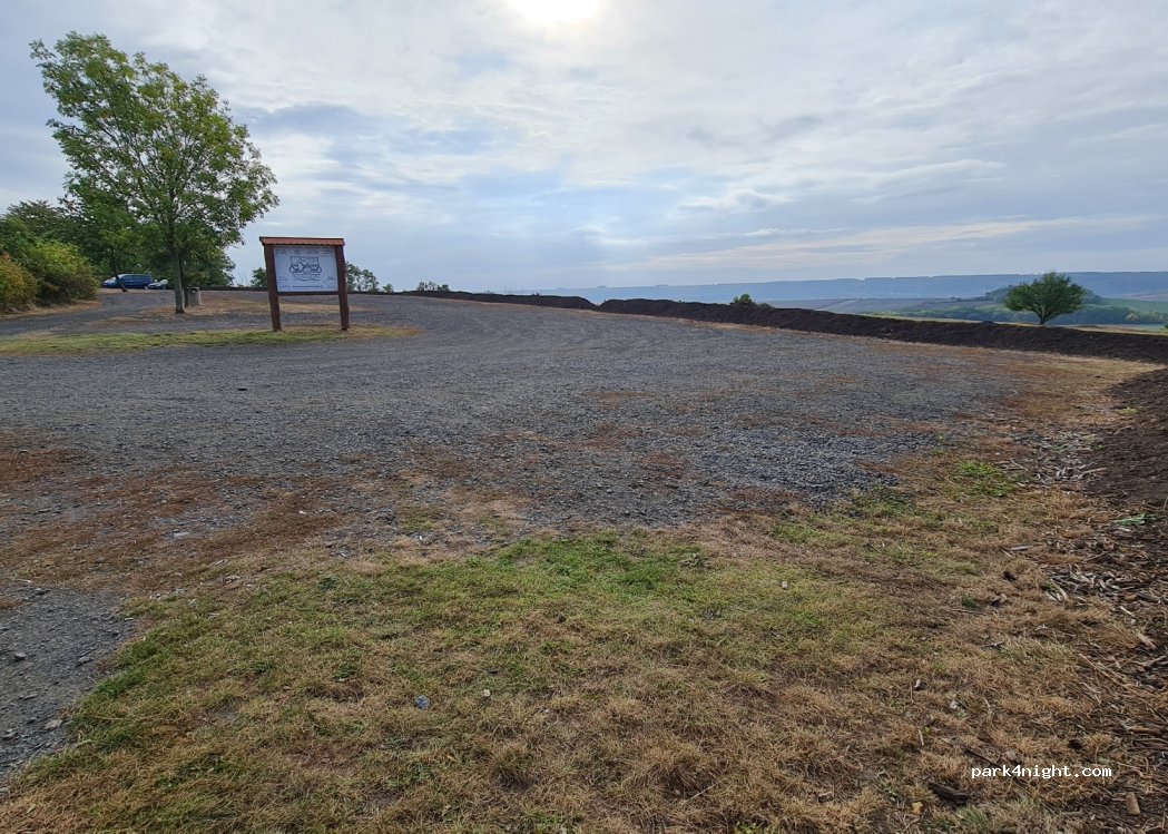 (411 16) Klapý - Unnamed Road — foto 3