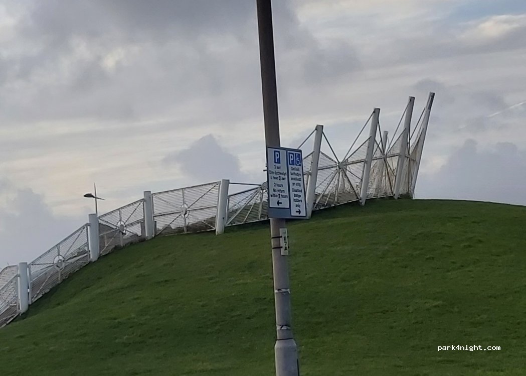(SA12 6QW) Port Talbot - The Princess Margaret Way — foto 2