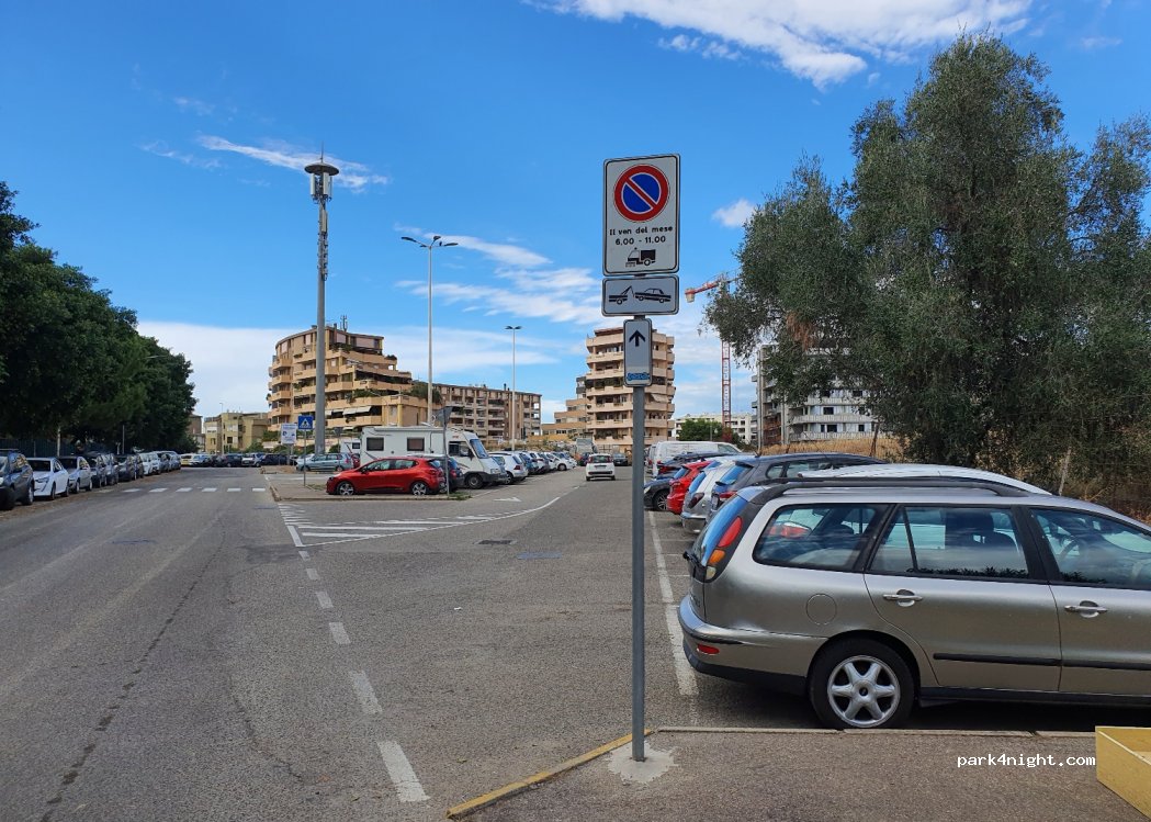 (09131) Cagliari - 5-7 Via Filippo Figari — foto