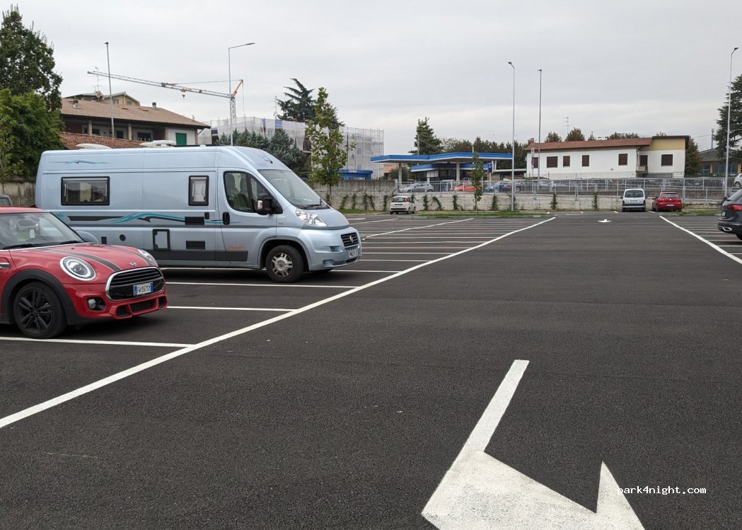 (25032) Chiari - 2 Via Maffoni — foto