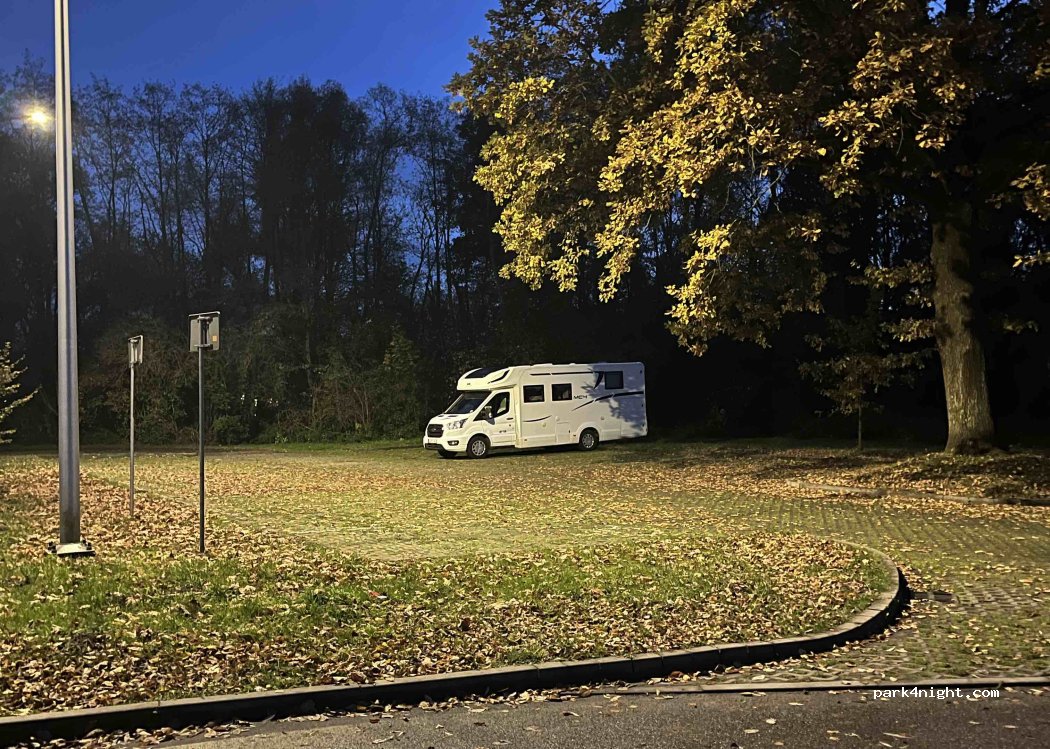 (32-410) Dobczyce - 11 Turystyczna — foto 5