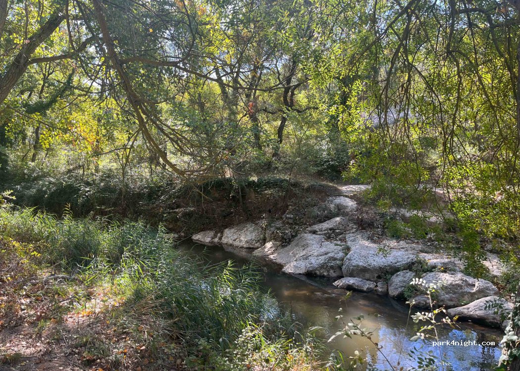 (13080) Aix-en-Provence - 665 Chemin de la Cible — foto