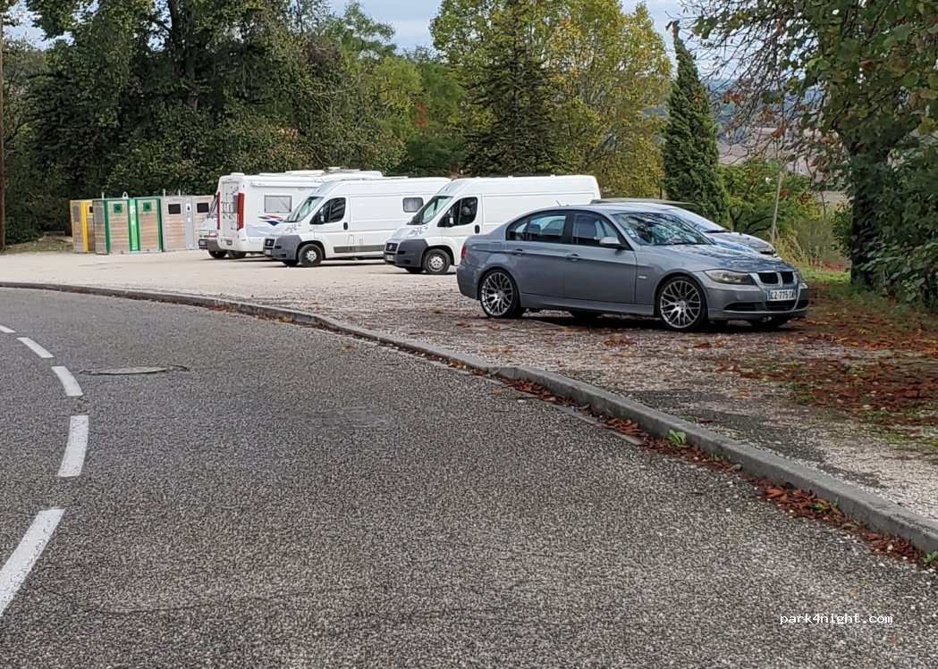 (82110) Lauzerte - 10 Route de Cahors — foto