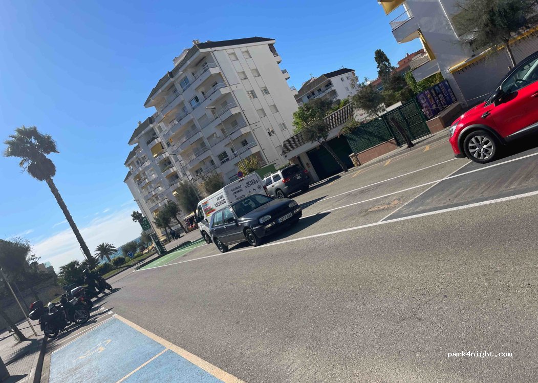 (17310) Lloret de Mar - 10 Carrer Domènech Carles — foto