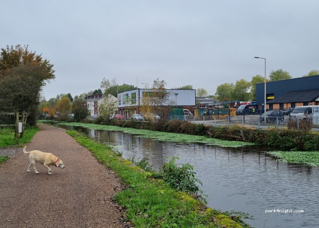 (WN6 7NL) Wigan - 707 Scot Lane — foto 2