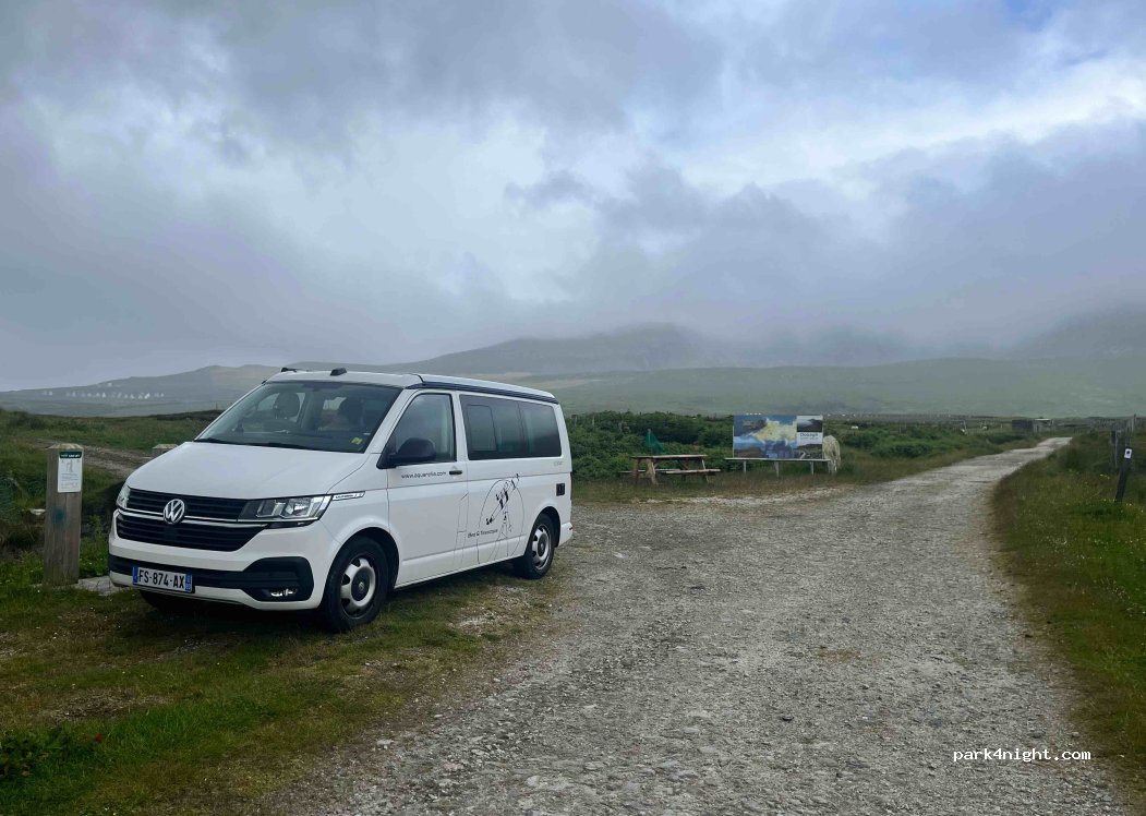 (F28 F586) Dooagh - The Bog Road — foto 2