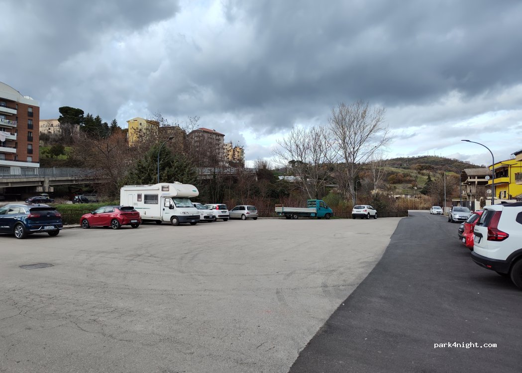 (85025) Melfi - 6 Via dell'Artigianato — foto