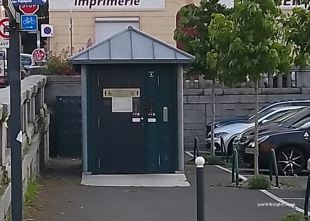 (35400) Saint-Malo - 39 Rue Godard — foto 4