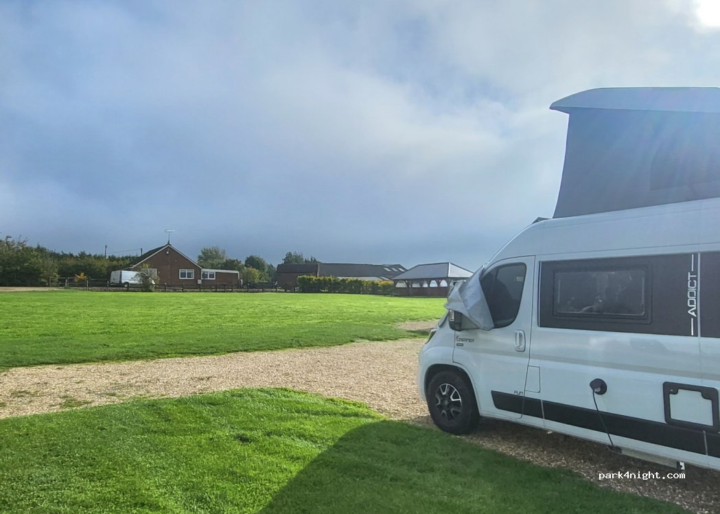 Brightside Caravan Park — foto 2