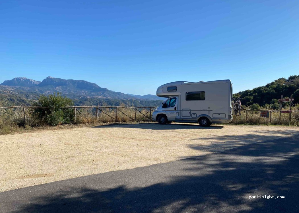 (08020) Orune - Strada di Sa Costa ‘e Sa Binza — foto