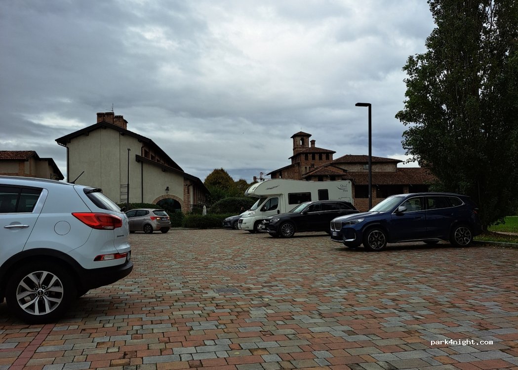 (24040) Pagazzano - 1 Via Corte Berghemina — foto