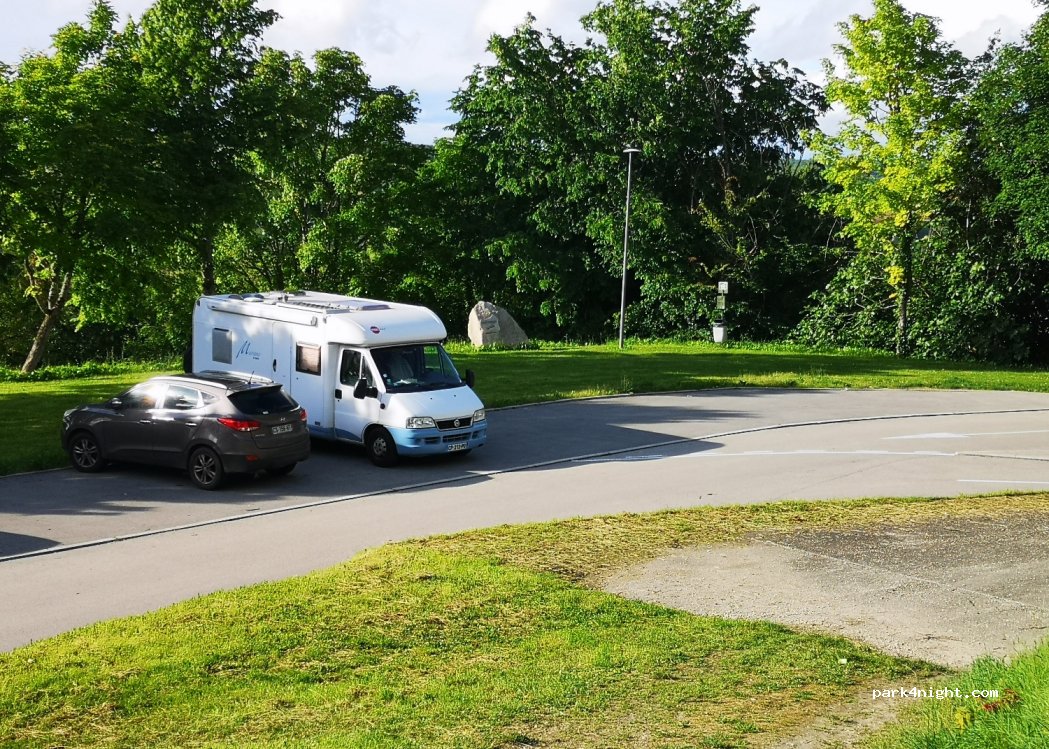 (46800) Montcuq-en-Quercy-Blanc - All des Platanes — foto 3