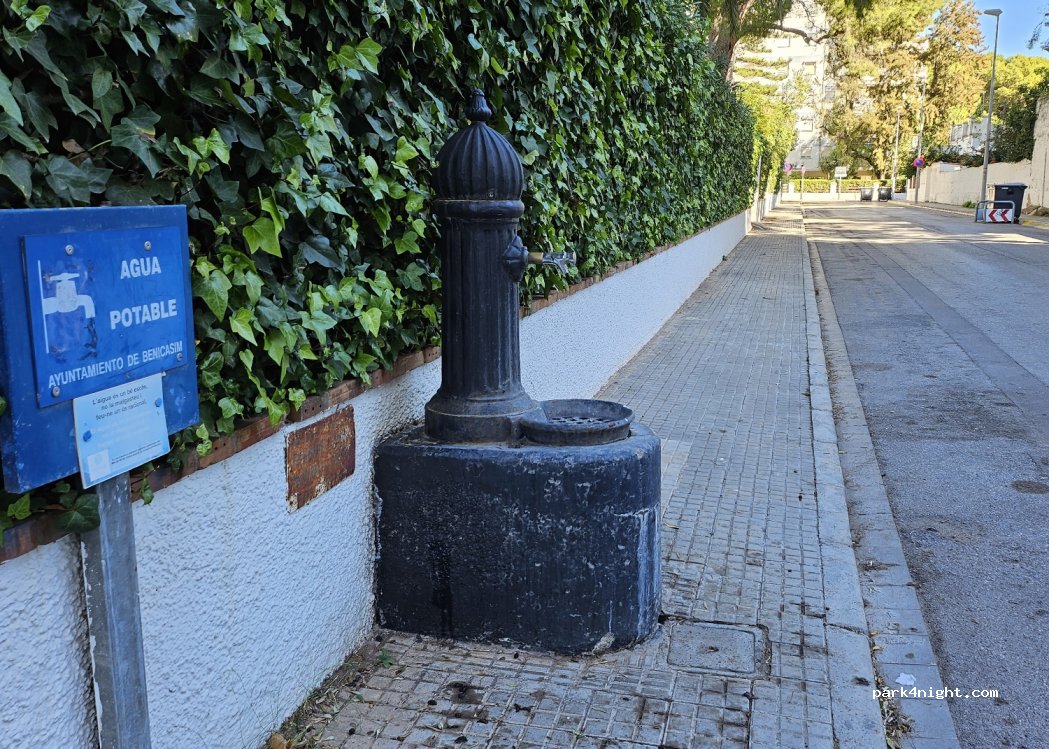 (12560) Benicàssim - 13 Carrer Conde Bau — foto