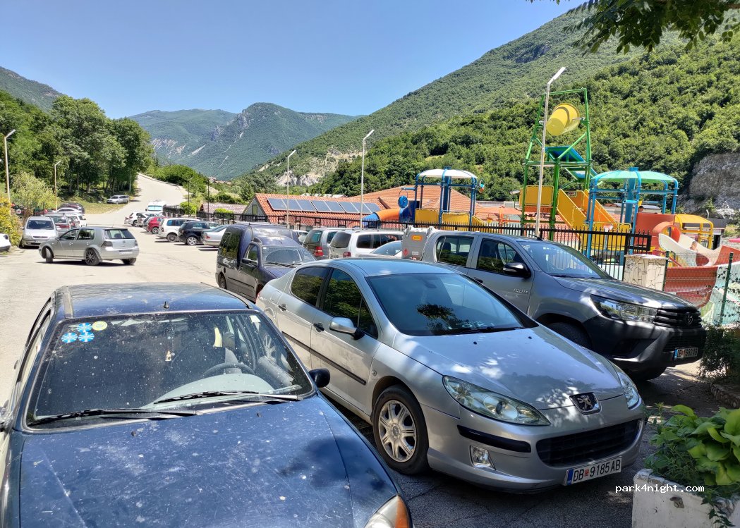 (1250) Dolno Kosovrasti - Unnamed Road — foto