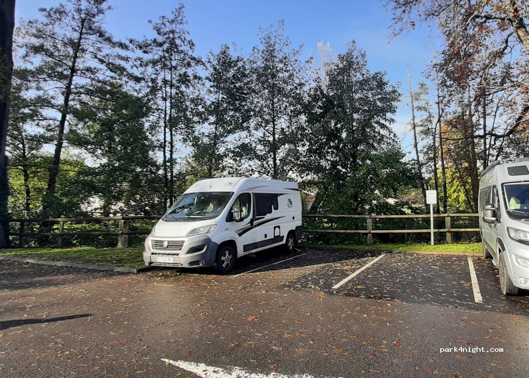 (44115) Haute-Goulaine - 2 Place Beau Soleil — foto