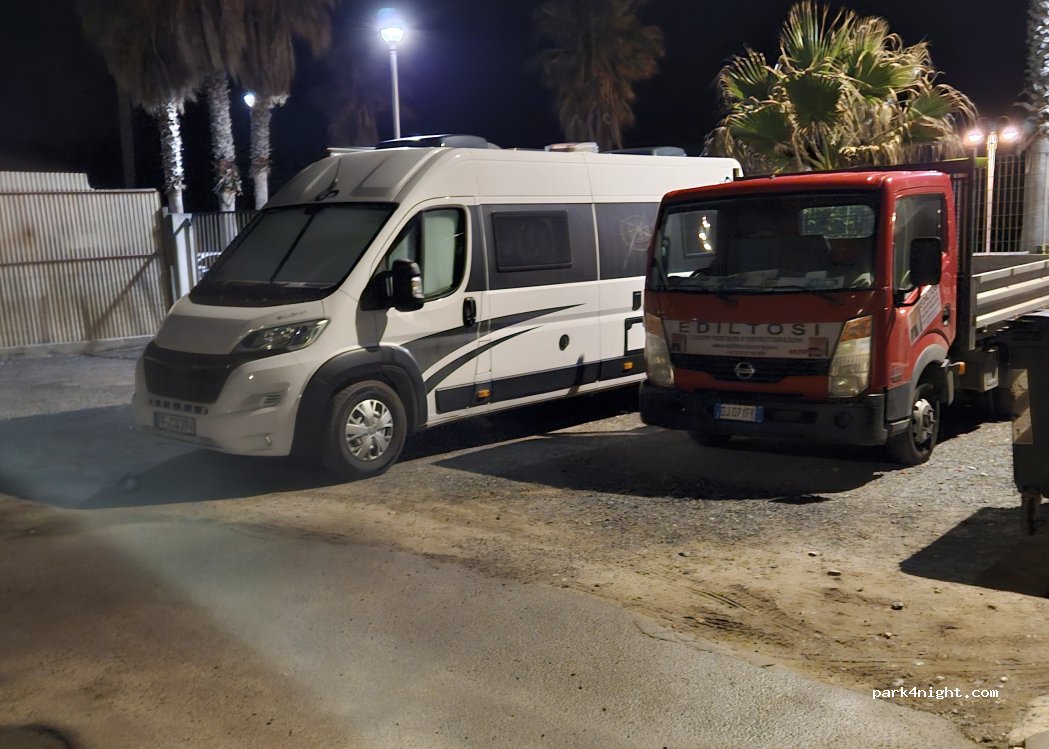 (18019) Vallecrosia - 151 Via 1° Maggio — foto 5
