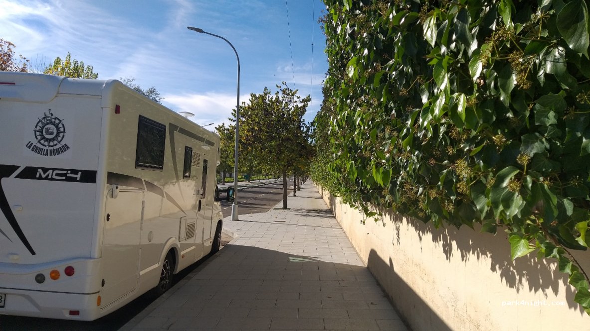 (10800) Coria - Paseo de la Isla — foto 4
