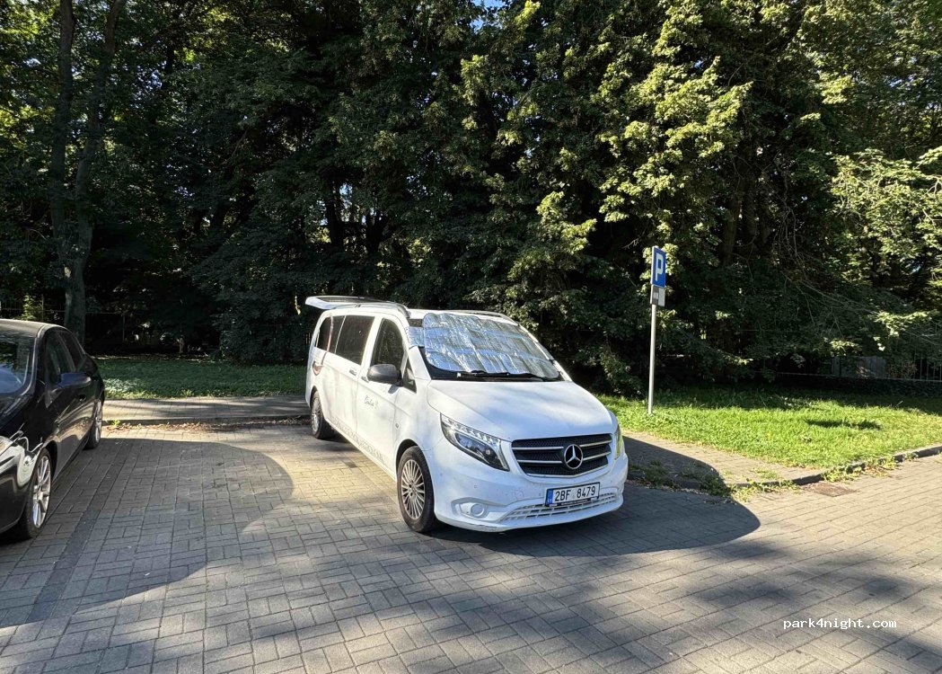 Kwatera Żydowska Cemetary — foto 4