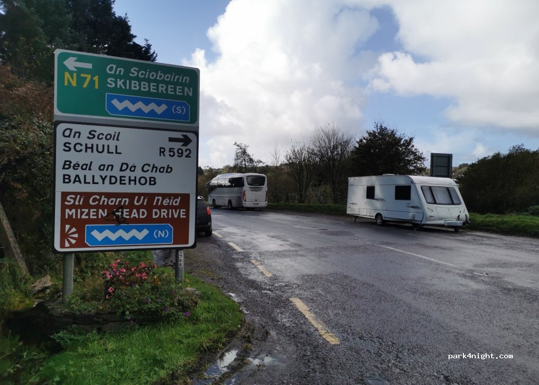 (P81 YE04) Ballydehob - N71 — foto