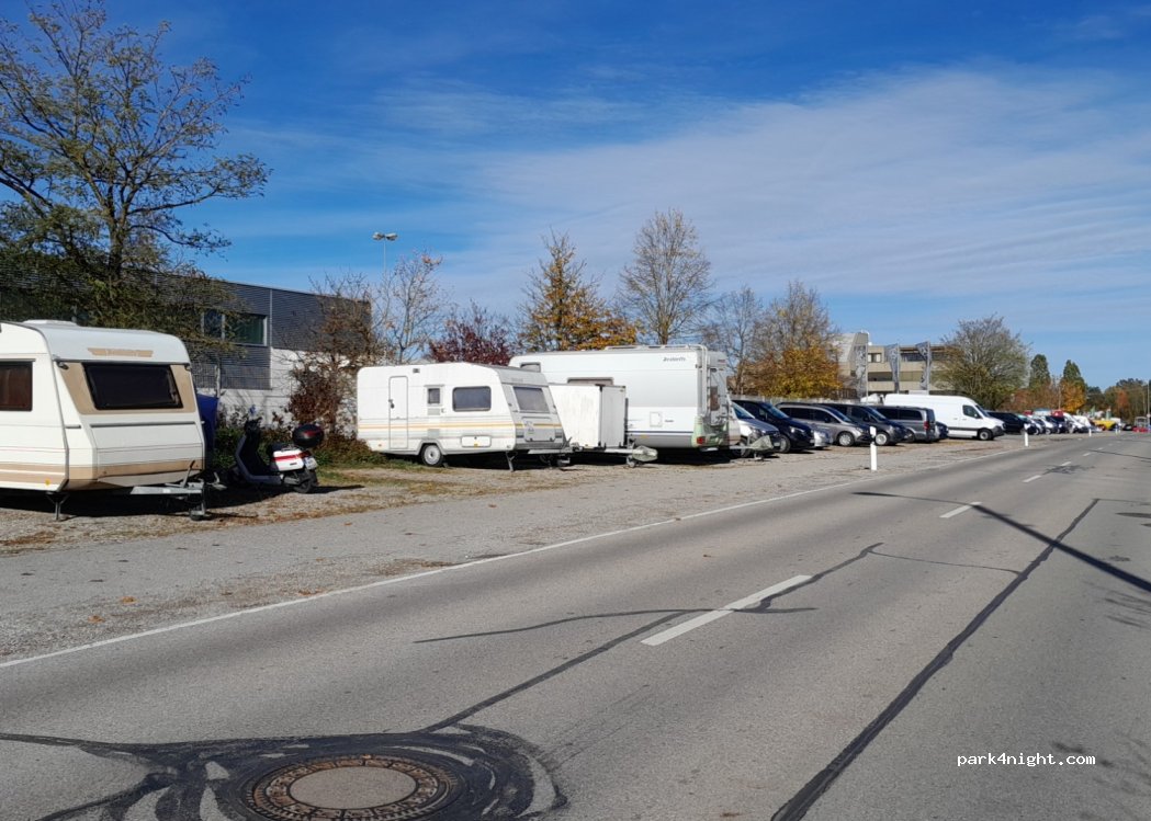 (81739) München - 20 Otto-Hahn-Ring — foto