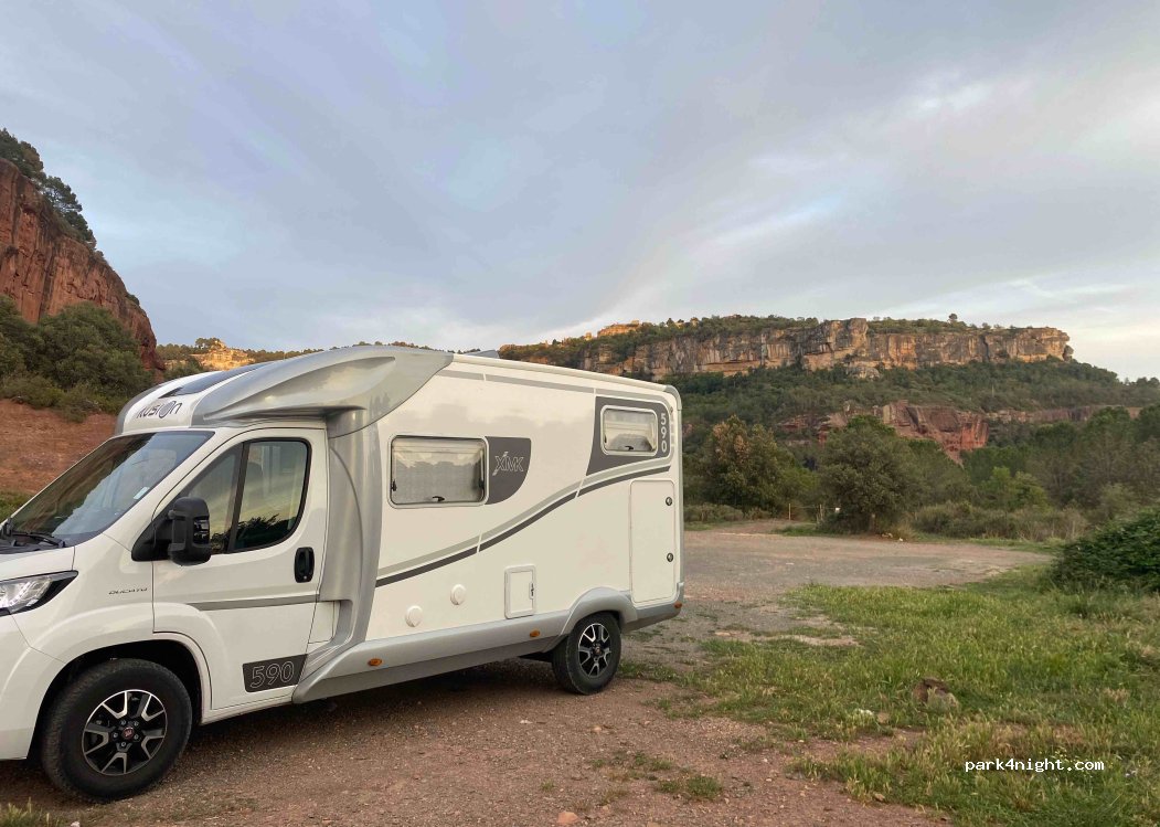 (43360) Cornudella de Montsant - T-3225 — foto 3