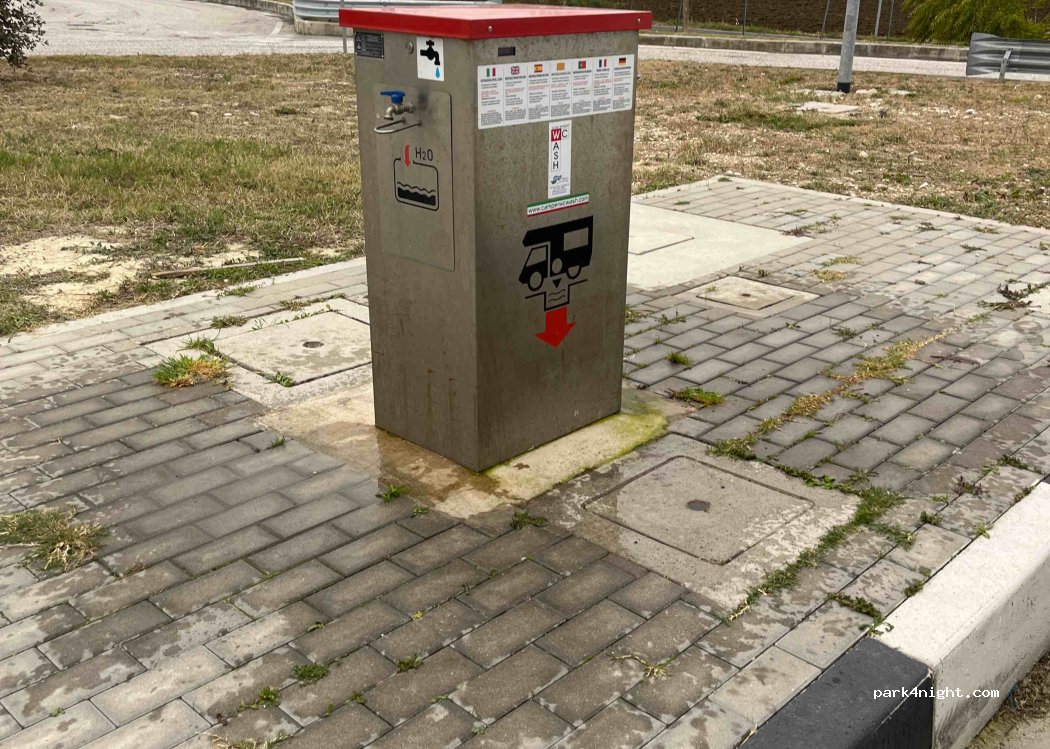 (61037) Mondolfo - A14 km 186 — foto