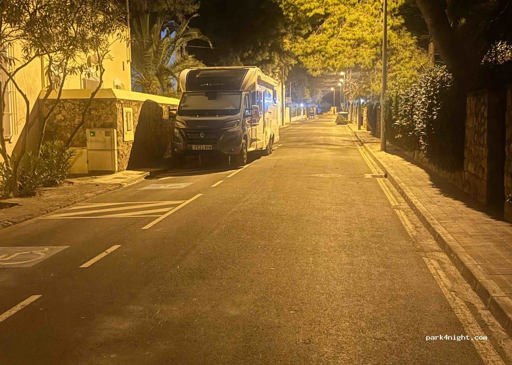 (12560) Benicàssim - 1 Carrer Conde Bau — foto 4