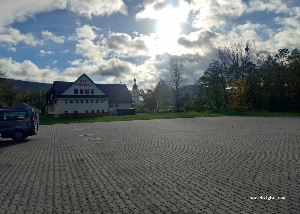 (34-125) Rzyki - 66 Osiedle Młocki Dolne — foto 2