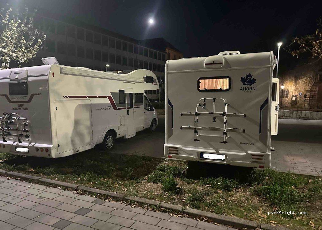 (97082) Würzburg - 5 Nigglweg — foto 2