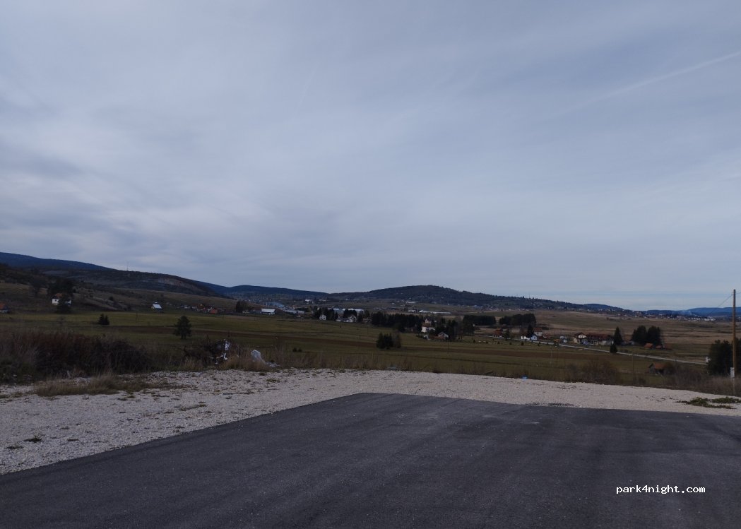 (71350) Bjelosavljevići - Unnamed Road — foto 2