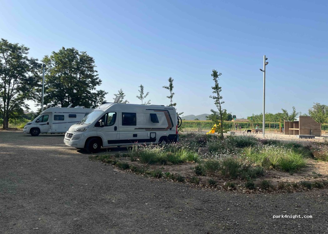 Aparcamiento Municipal de autocaravanas de Mallén — foto