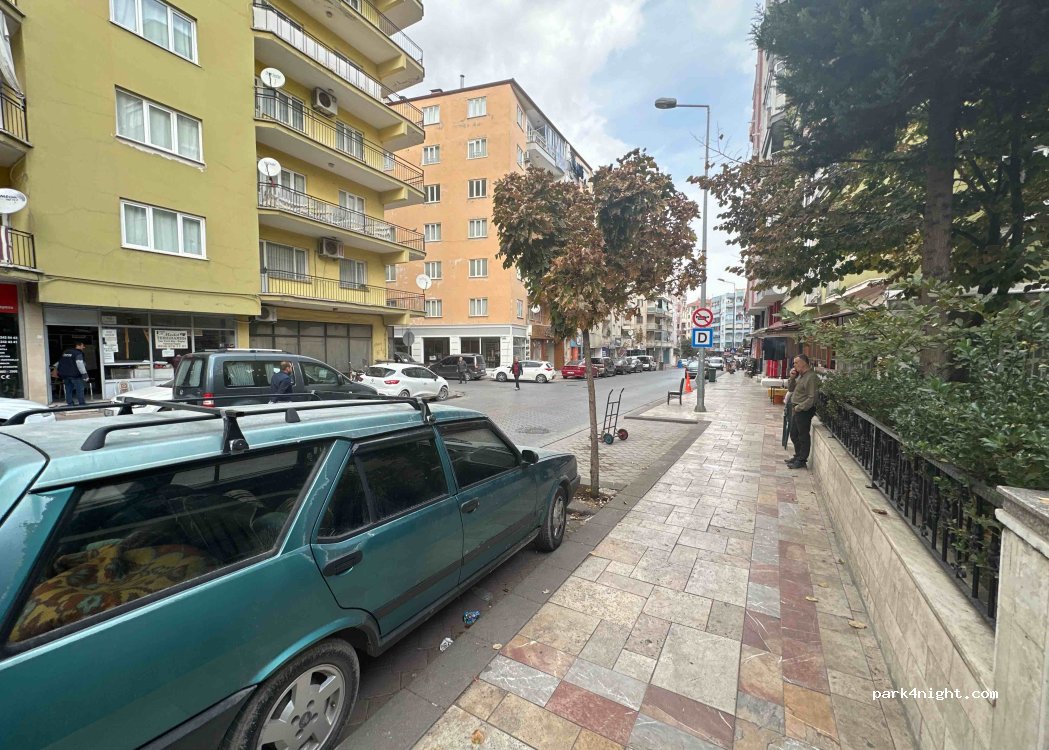 (20150) Denizli Merkez - 11 Barış Caddesi — foto