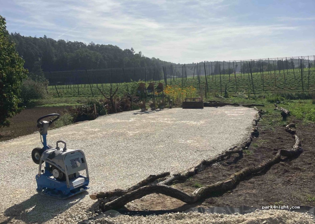 (84076) Pfeffenhausen - 1 Indorf — foto