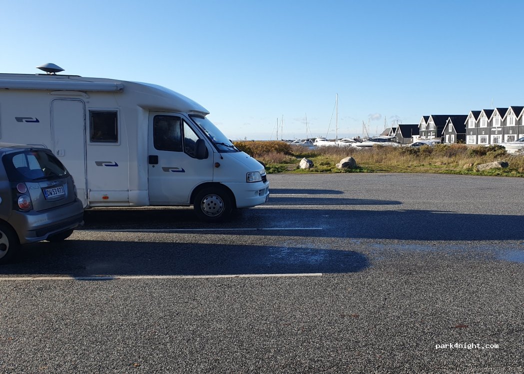 (2670) Greve - 2670 Hundige Havnevej — foto